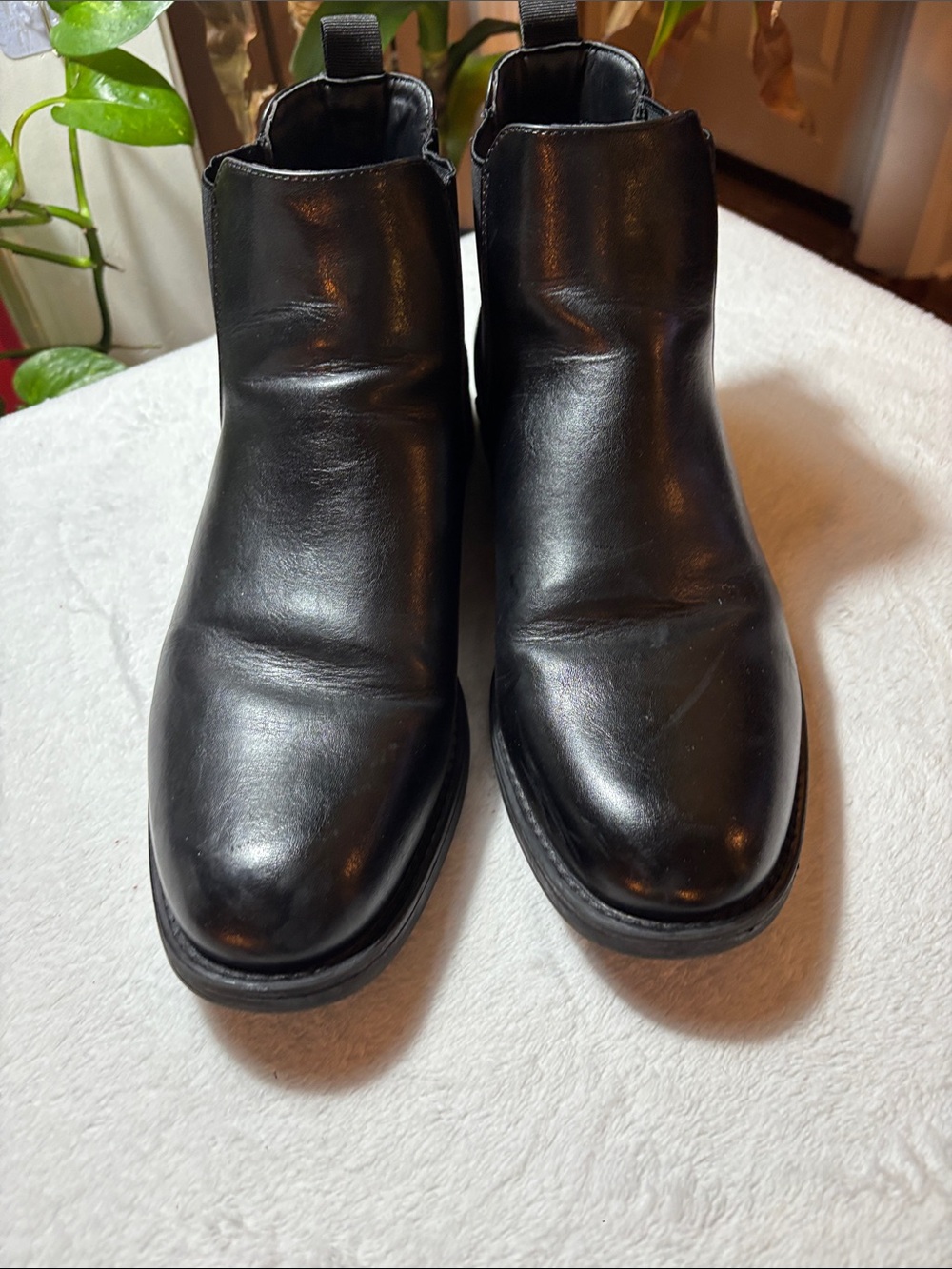Men's Black Leather Chukka Boots - Sleek Slip-On Style